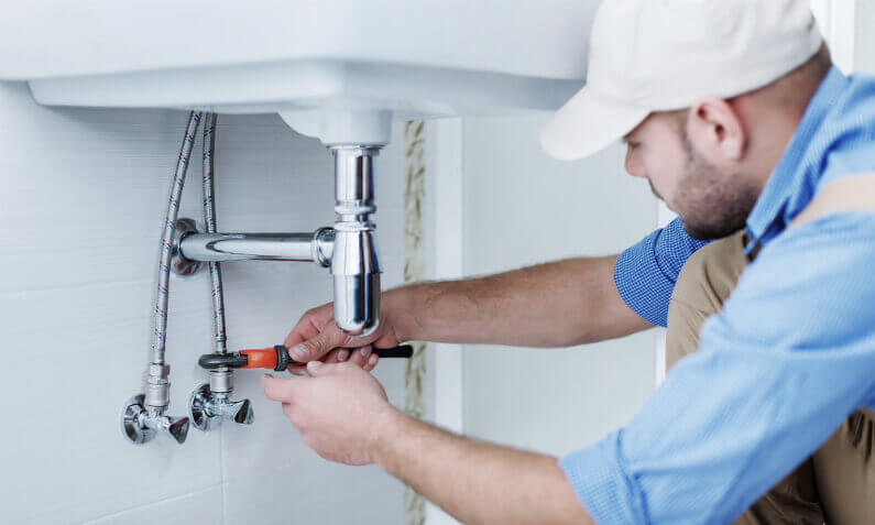 9 Questions to Ask Before Hiring a Plumbing Contractor